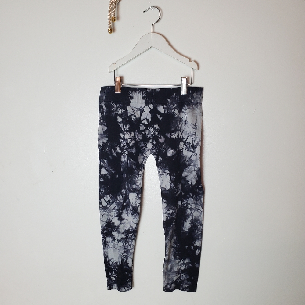 Acid wash leggings size XS